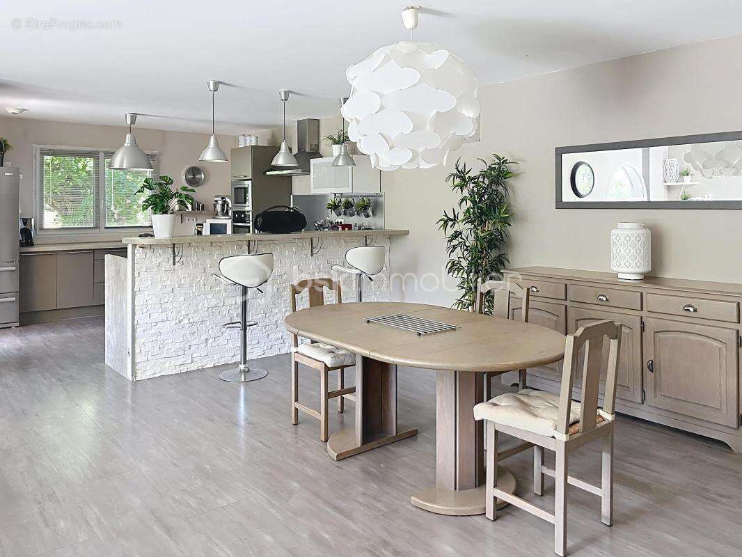 Maison à SAINT-FLORENT-SUR-AUZONNET