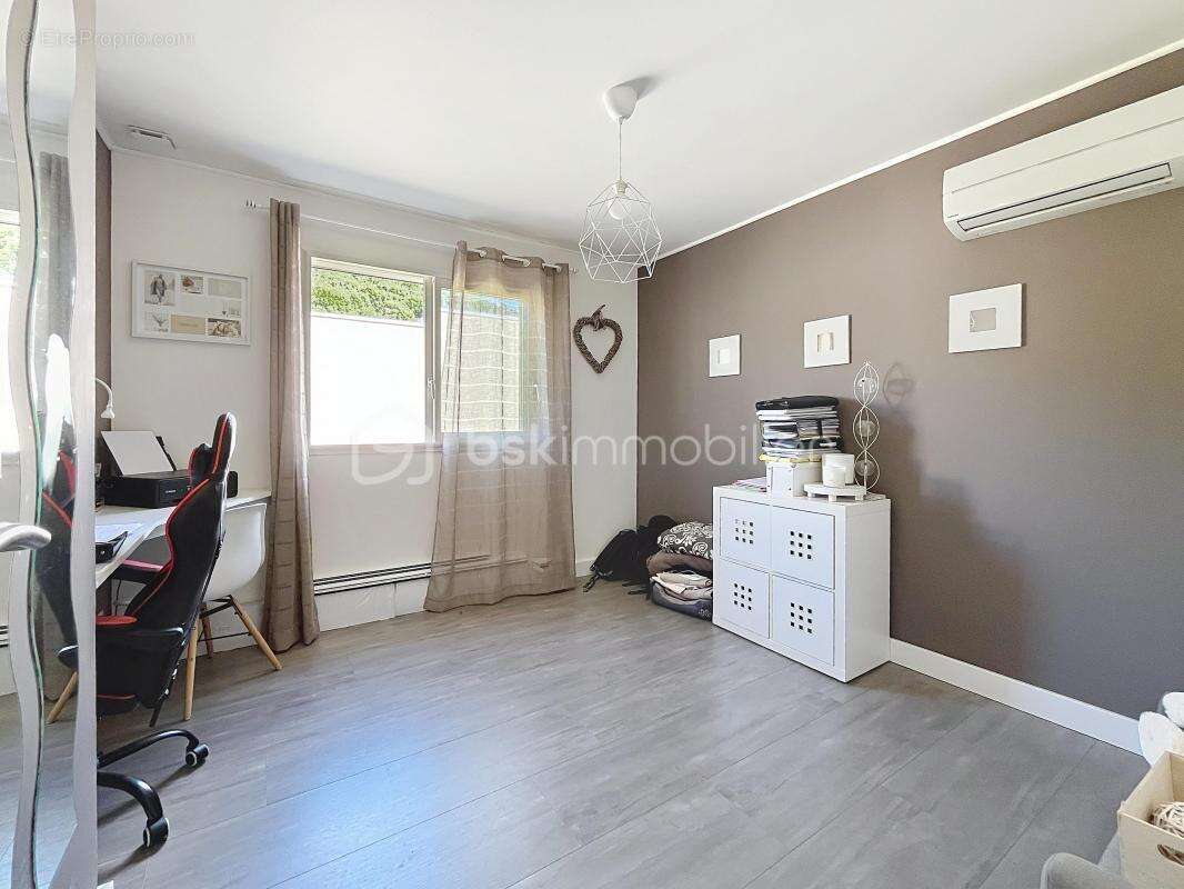 Maison à SAINT-FLORENT-SUR-AUZONNET