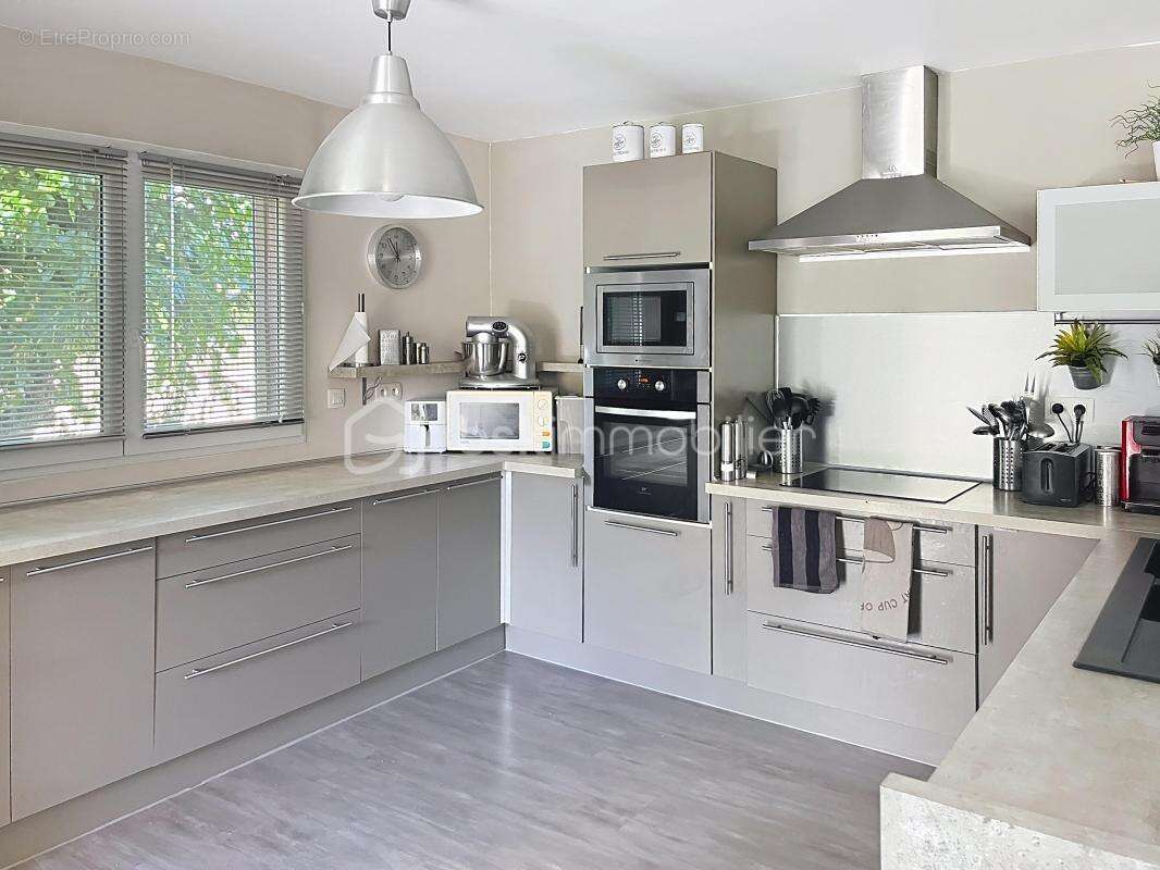 Maison à SAINT-FLORENT-SUR-AUZONNET