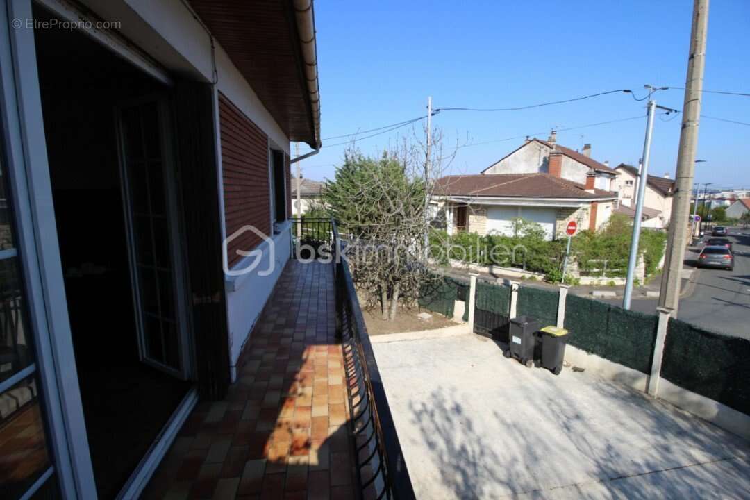 Maison à CHAMPIGNY-SUR-MARNE