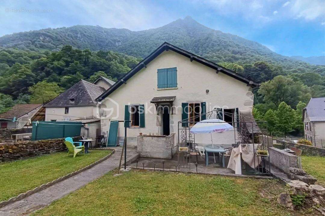 Maison à CETTE-EYGUN