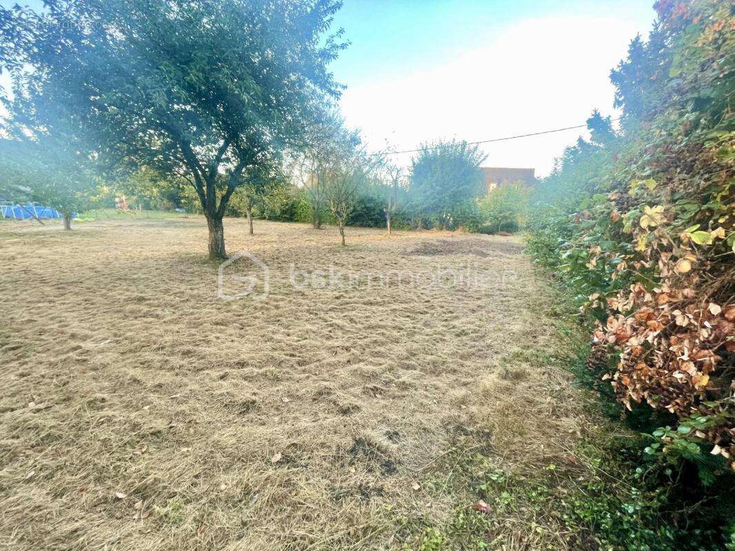 Terrain à CHAUMONT-EN-VEXIN