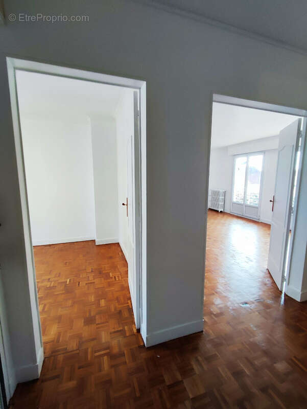 Appartement à AULNAY-SOUS-BOIS