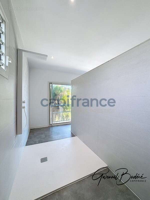 Maison à SAINTE-ANNE