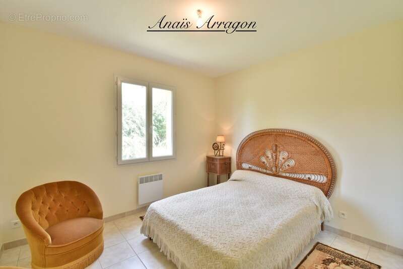 Maison à MONTIGNAC-DE-LAUZUN