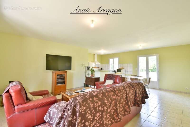 Maison à MONTIGNAC-DE-LAUZUN