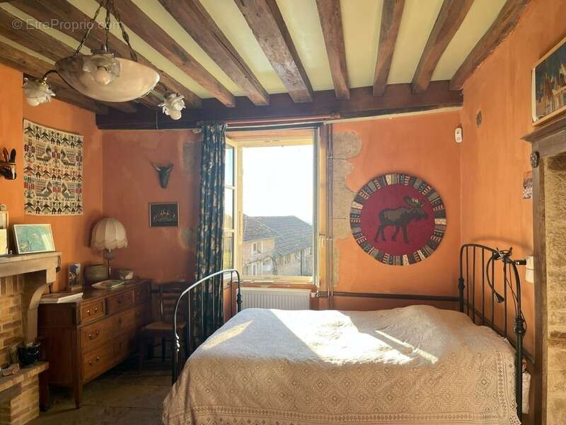 Maison à POUILLY-EN-AUXOIS