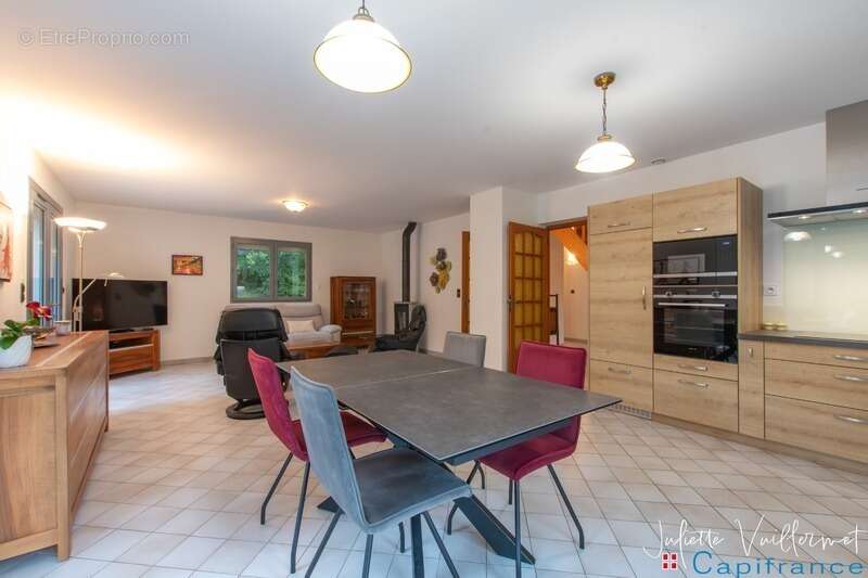 Maison à SAINT-ALBAN-LEYSSE