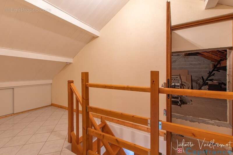 Maison à SAINT-ALBAN-LEYSSE