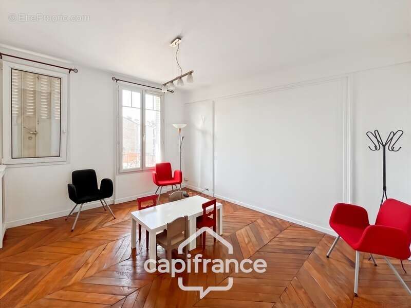 Appartement à COLOMBES