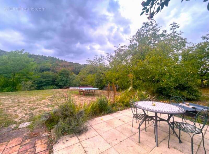 Maison à LE PESCHER