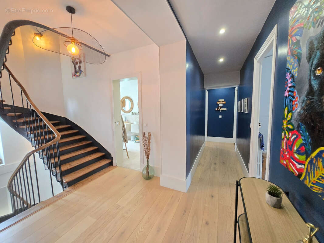 Maison à BRIE-COMTE-ROBERT