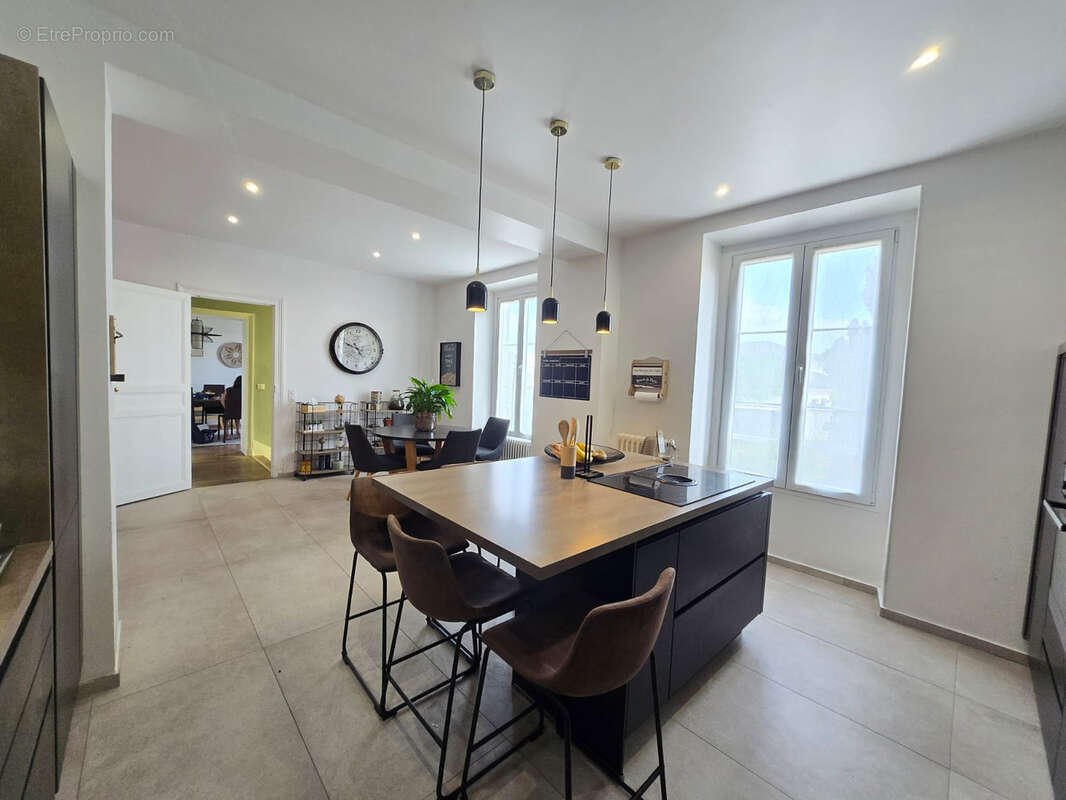 Maison à BRIE-COMTE-ROBERT