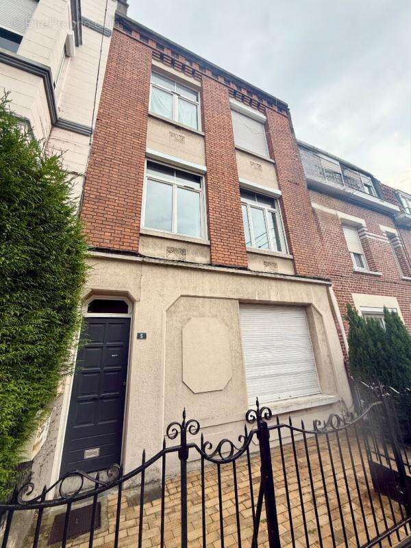 Appartement à LA MADELEINE