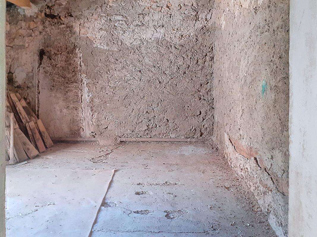 Appartement à MONTFORT-SUR-ARGENS