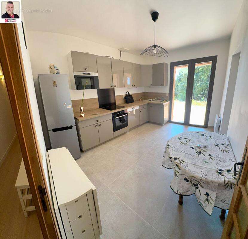 Maison à TRANS-EN-PROVENCE