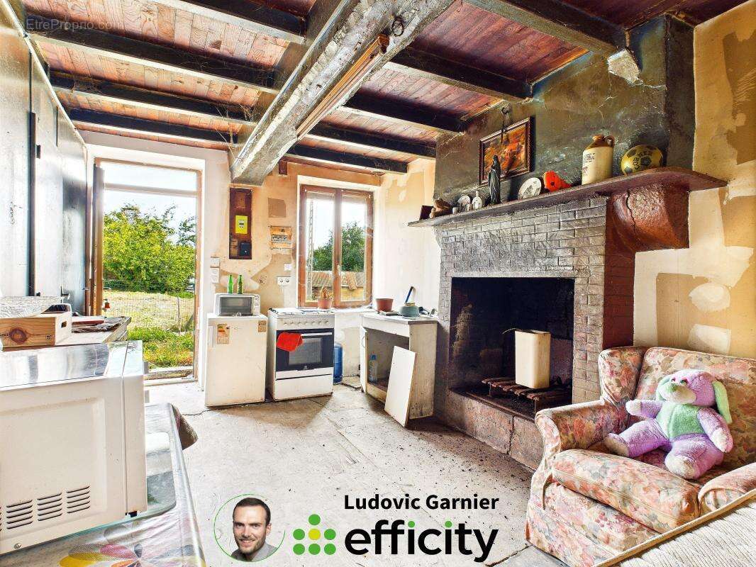 Maison à SAINT-HILAIRE-DU-HARCOUET