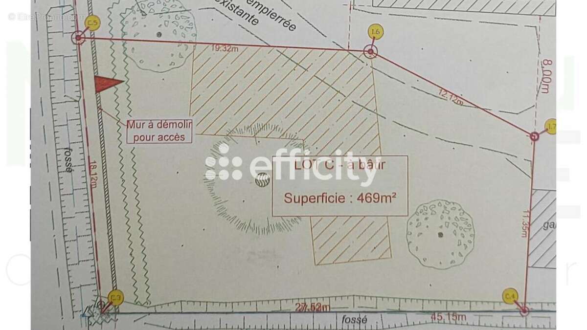 Terrain à VIGNEUX-DE-BRETAGNE