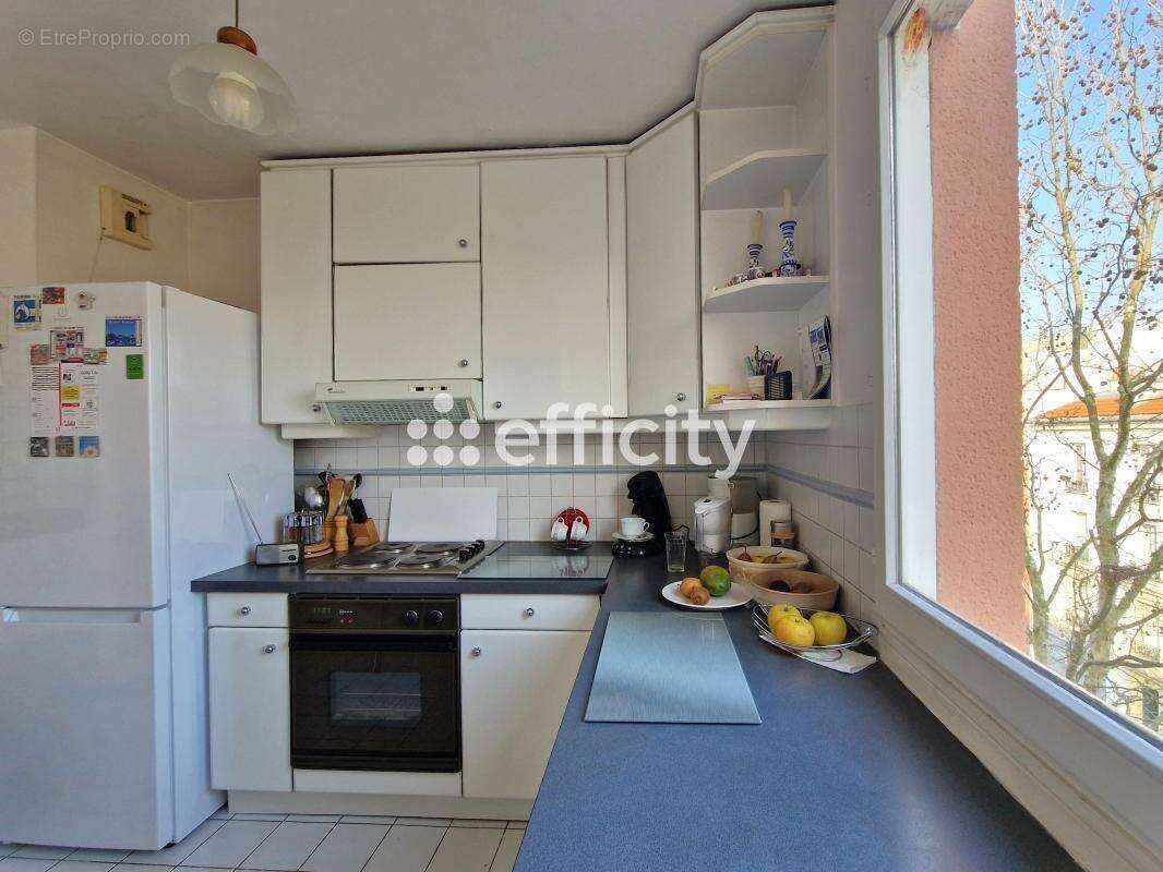 Appartement à ASNIERES-SUR-SEINE