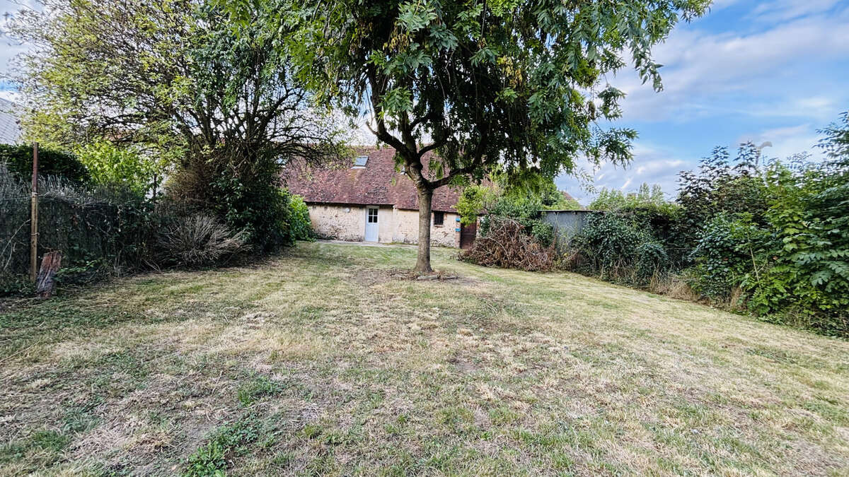 Maison à CLOYES-SUR-LE-LOIR
