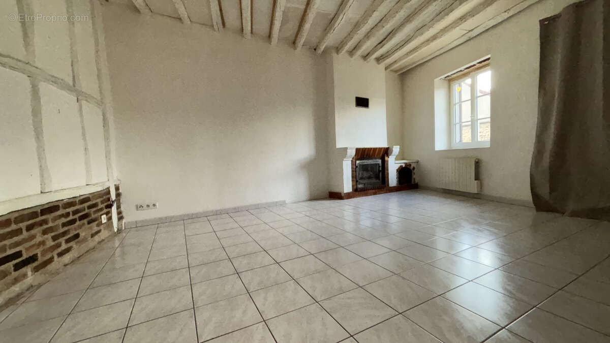 Maison à CLOYES-SUR-LE-LOIR