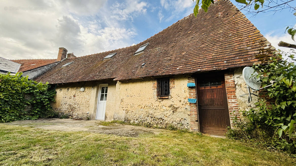 Maison à CLOYES-SUR-LE-LOIR