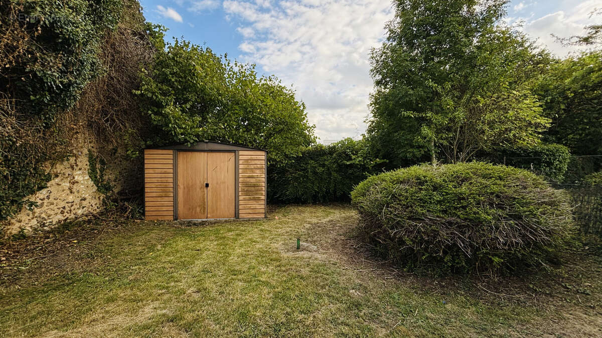 Maison à CLOYES-SUR-LE-LOIR