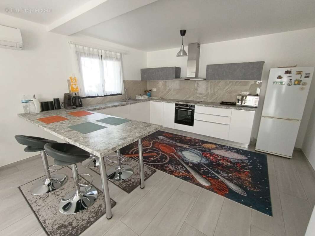 Maison à CLERMONT-L&#039;HERAULT