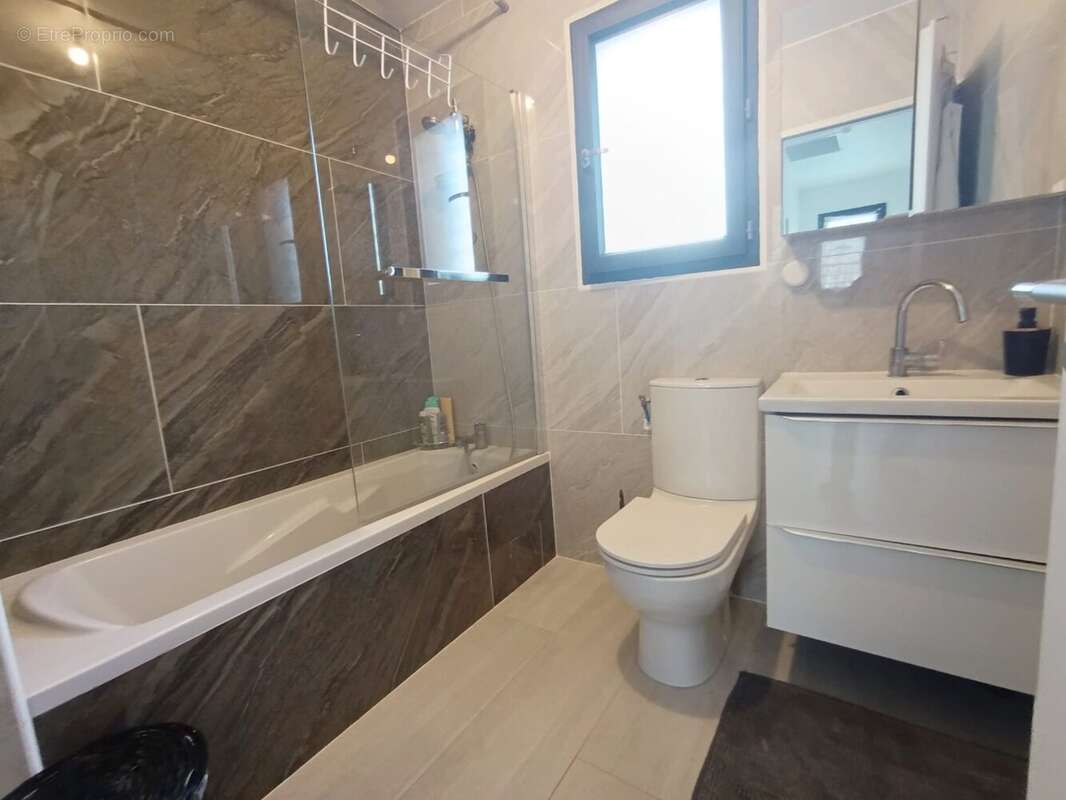 Maison à CLERMONT-L&#039;HERAULT