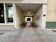 Parking à PARIS-12E