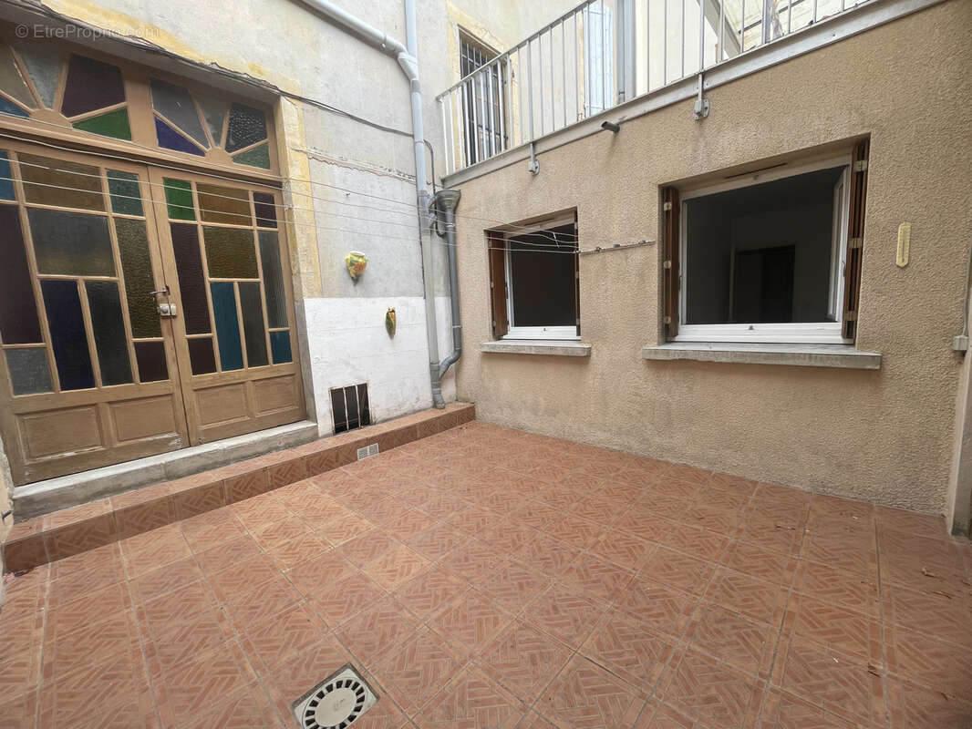 Appartement à SAINT-AFFRIQUE