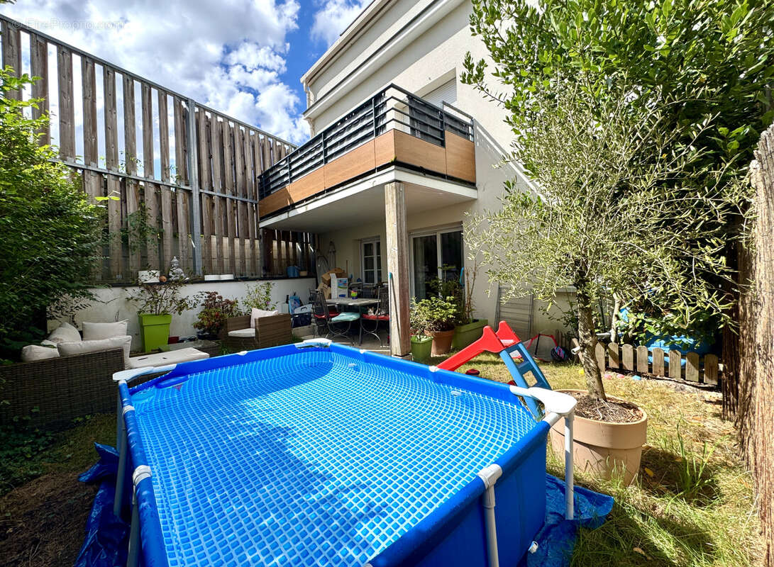 Appartement à SERRIS