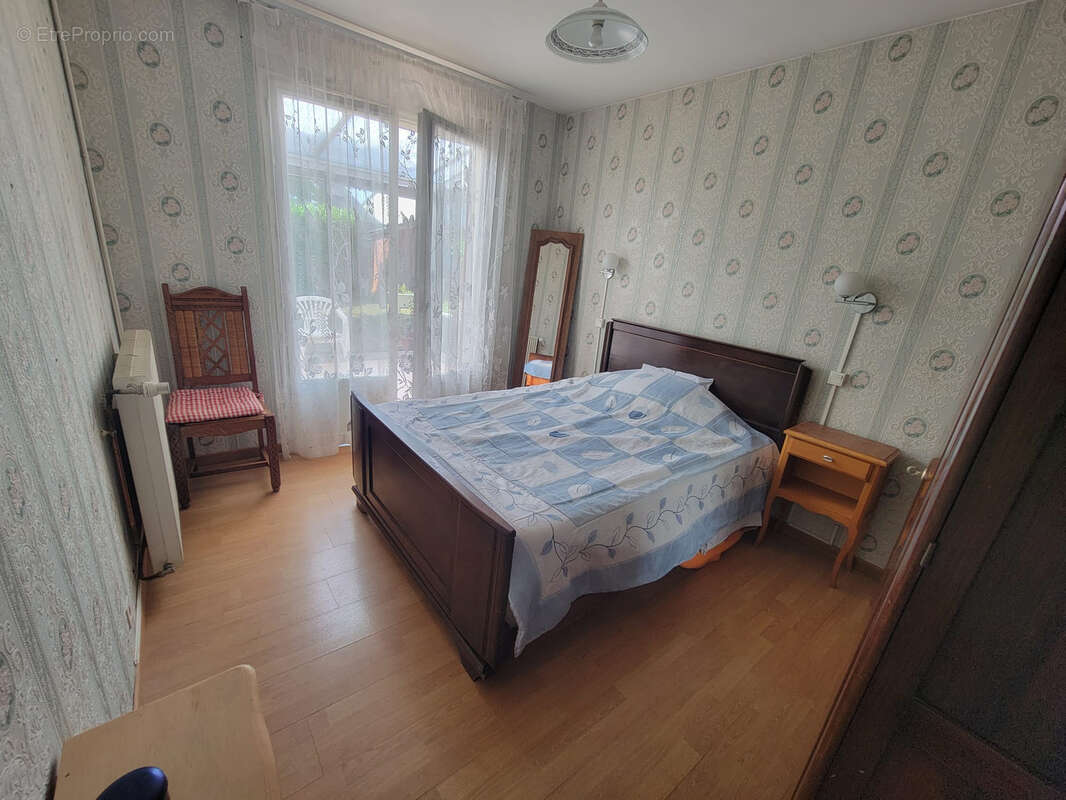 Maison à SAINT-BARTHELEMY-D&#039;ANJOU