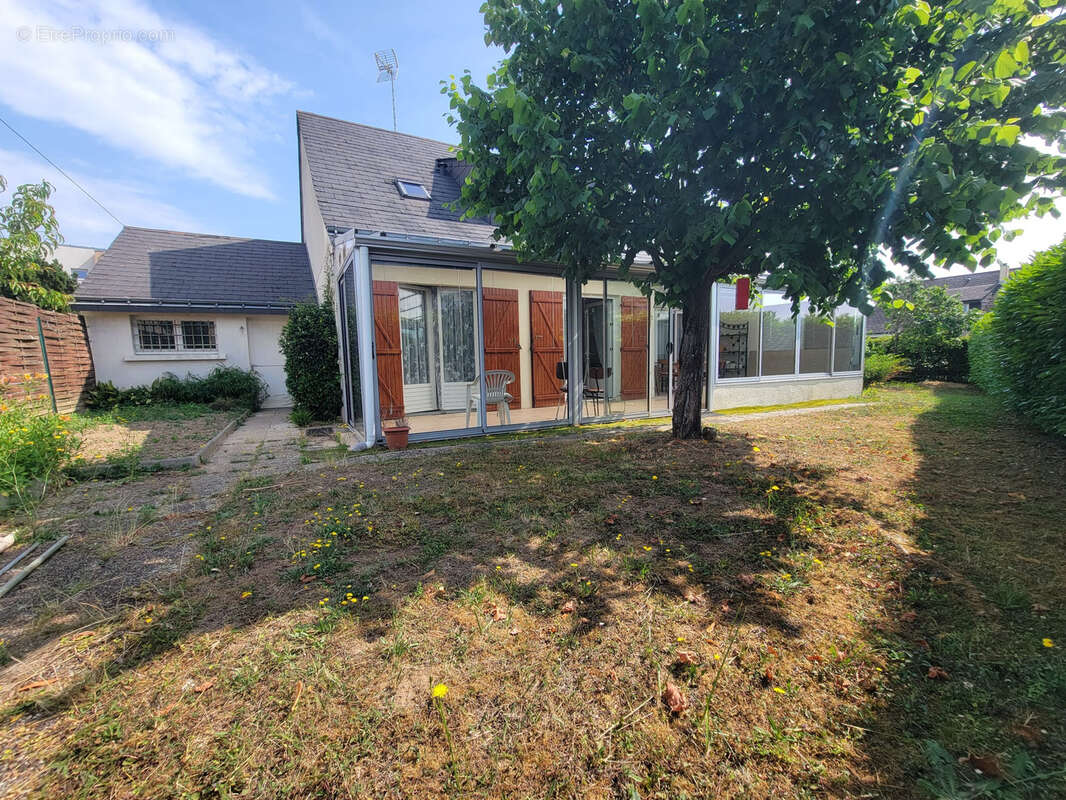 Maison à SAINT-BARTHELEMY-D&#039;ANJOU