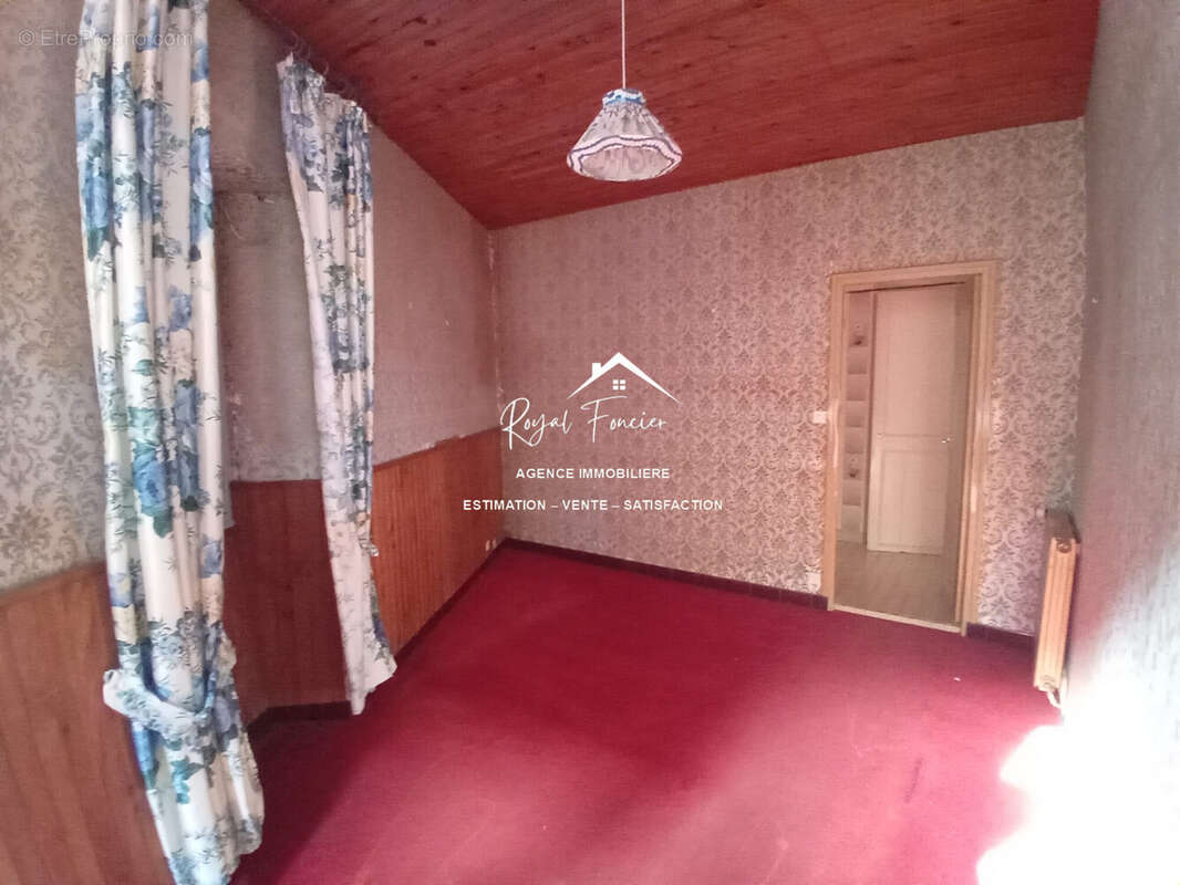 Chbr 1 au rez-de-chaussée  - Appartement à LA ROCHE-POSAY