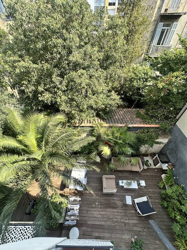 vue séjour - Appartement à MARSEILLE-5E