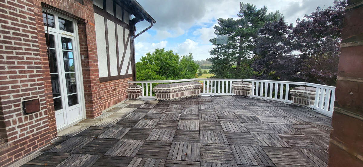 Maison à ROUXMESNIL-BOUTEILLES