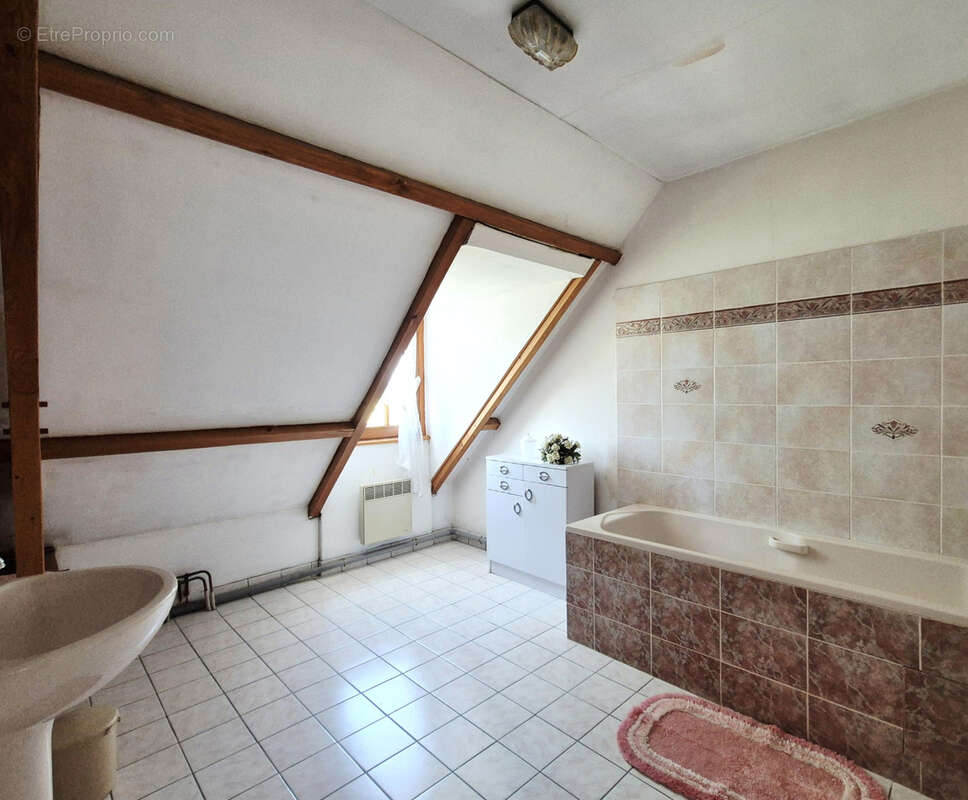 Maison à ARNOUVILLE-LES-MANTES