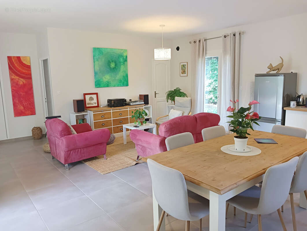 Maison à LES ANGLES