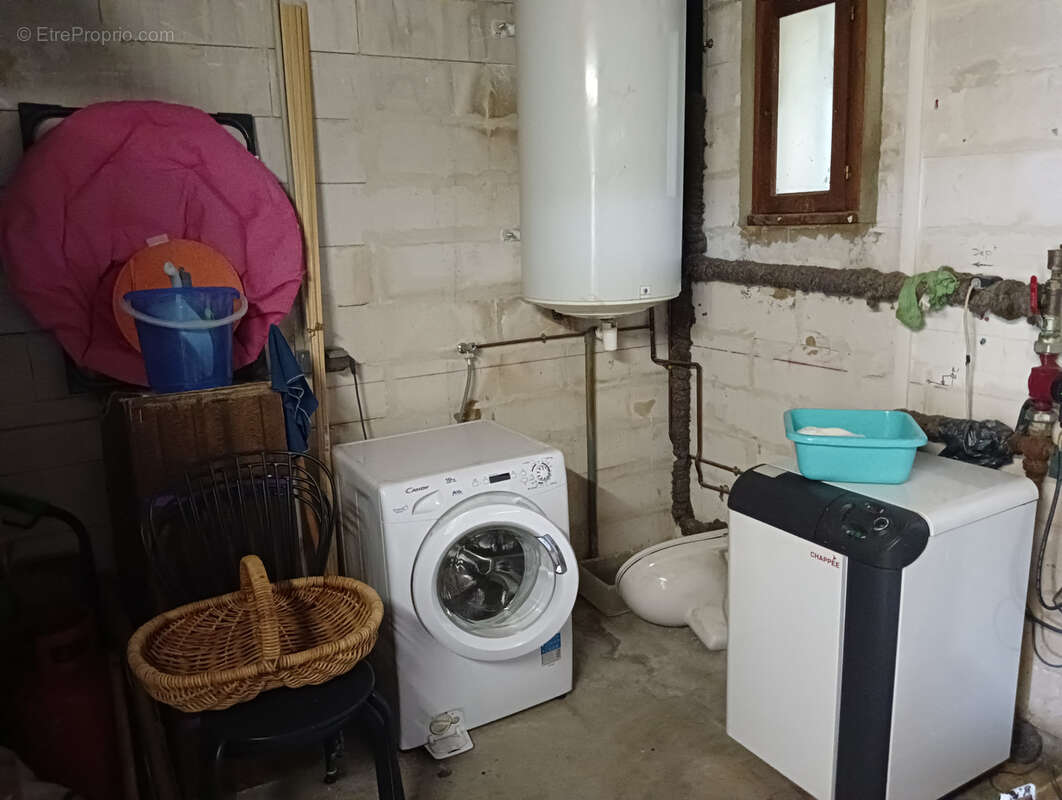 Maison à LES ANGLES