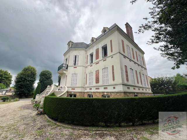 Appartement à DOURDAN