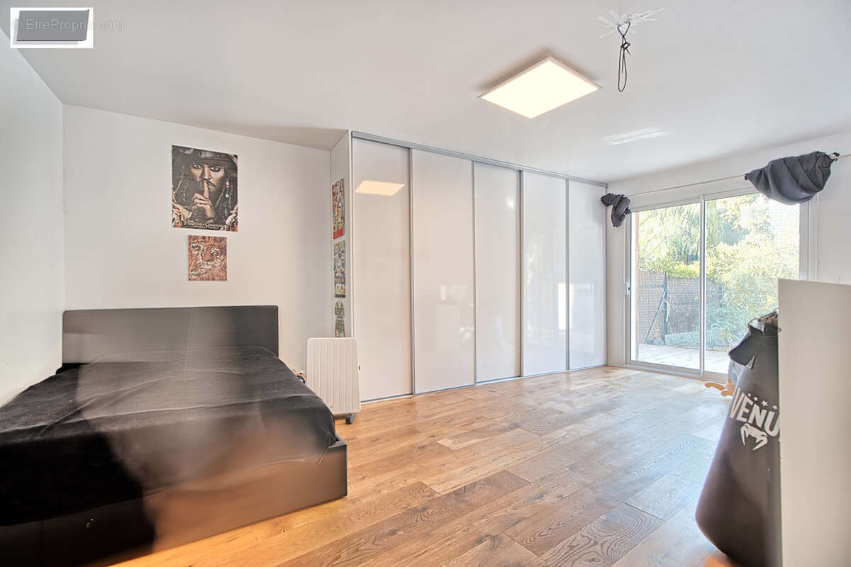 Maison à CARQUEIRANNE