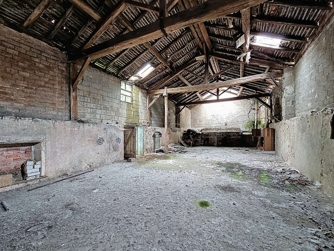 Appartement à GONDRECOURT-LE-CHATEAU