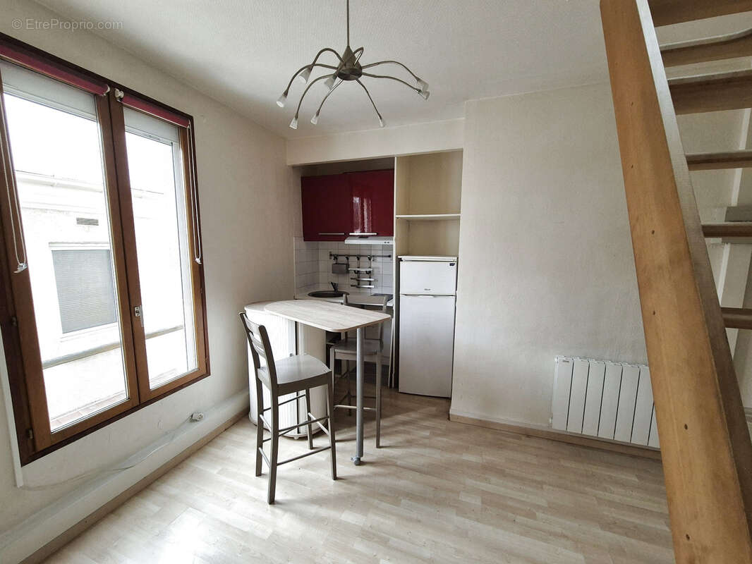 Appartement à FONTENAY-SOUS-BOIS