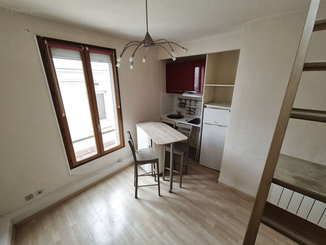 Appartement à FONTENAY-SOUS-BOIS