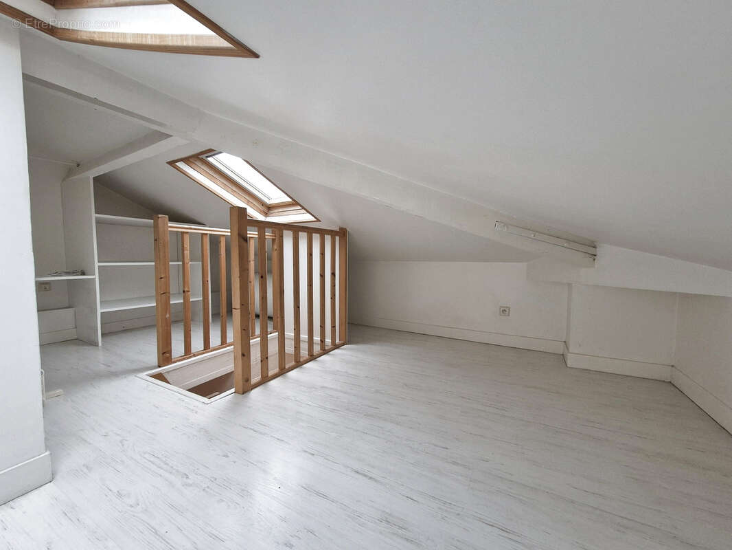 Appartement à FONTENAY-SOUS-BOIS