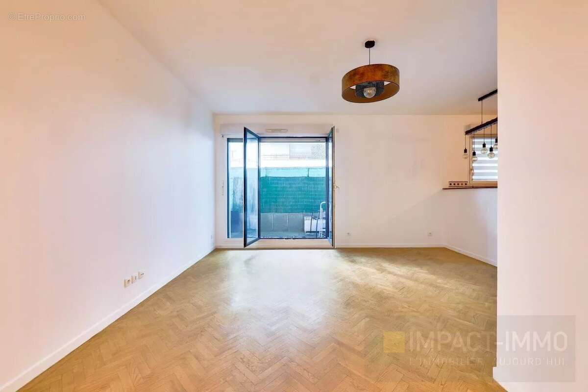 Appartement à ASNIERES-SUR-SEINE
