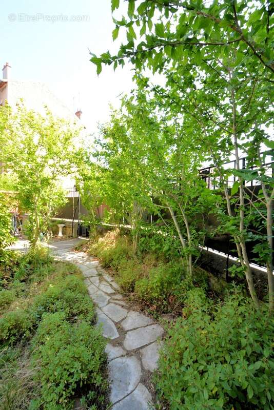 Maison à SAINT-MAUR-DES-FOSSES