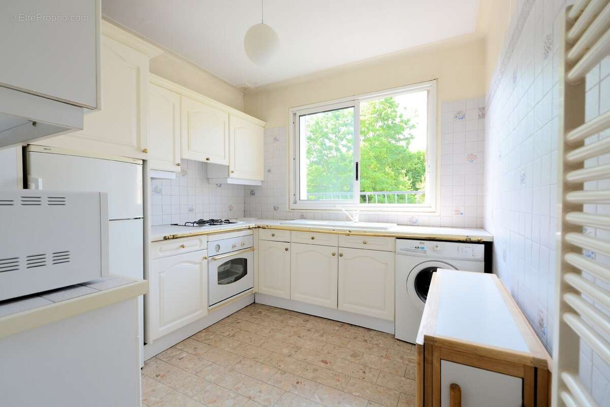 Appartement à SAINT-MAUR-DES-FOSSES