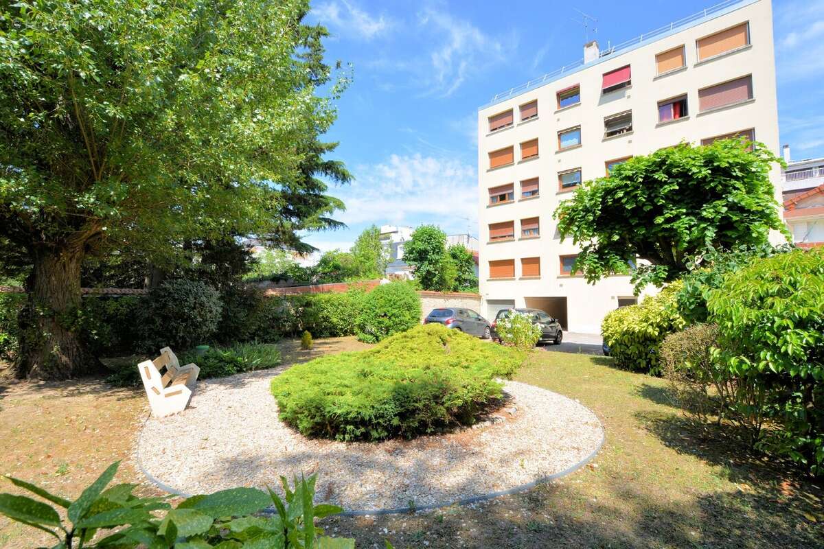 Appartement à SAINT-MAUR-DES-FOSSES